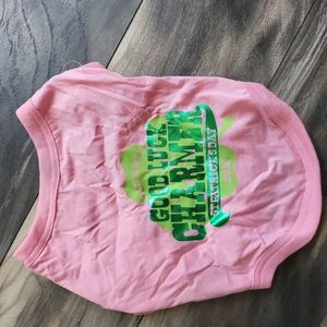 Old Navy PET Shirt